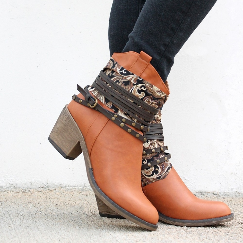 Dallas-10 Paisley Women's Booties